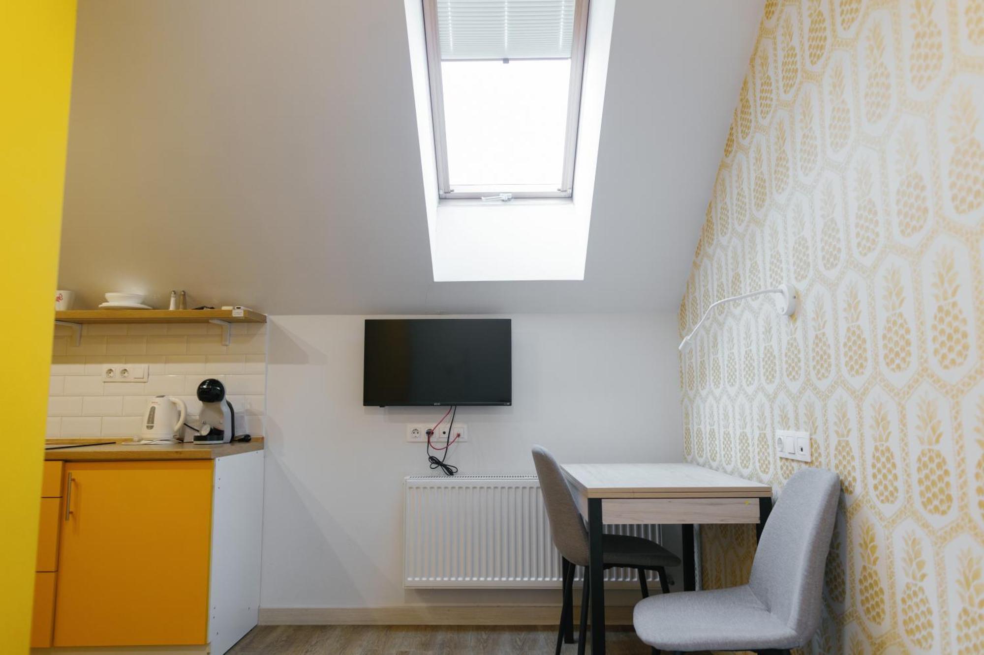 Bonapart Delux Lviv Exteriör bild