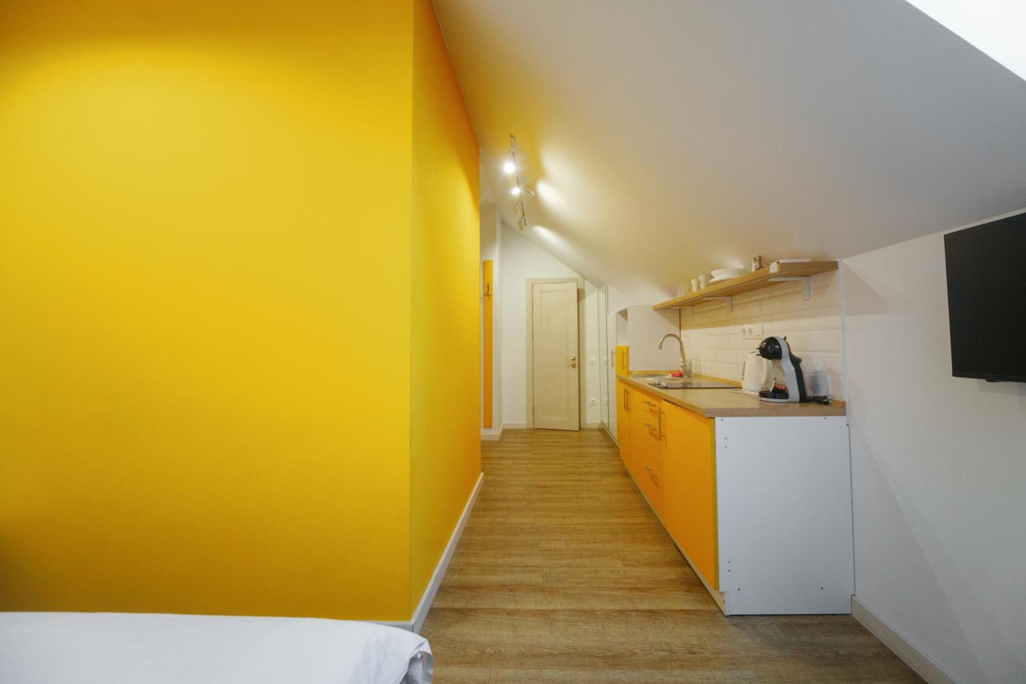 Bonapart Delux Lviv Exteriör bild