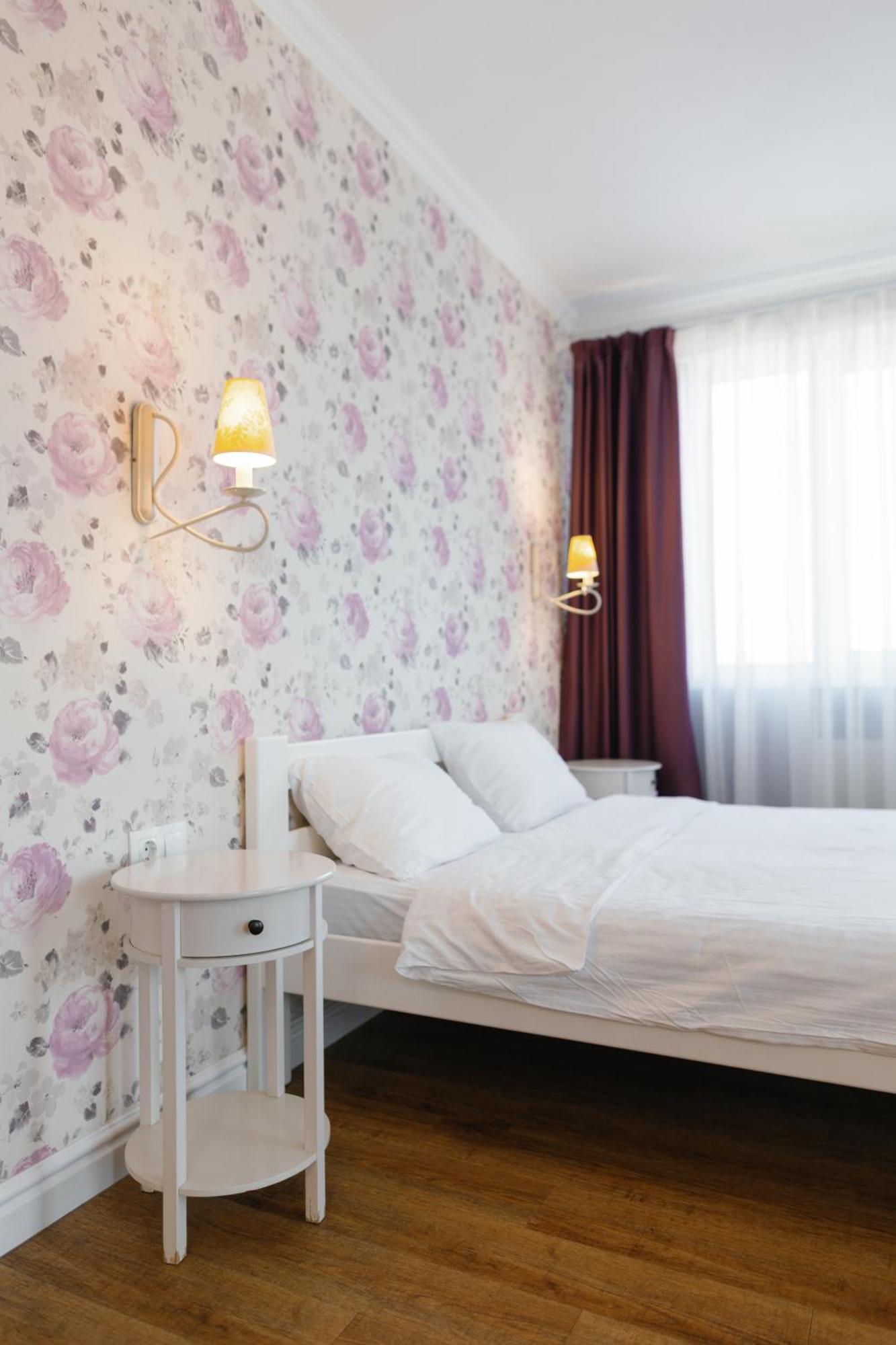 Bonapart Delux Lviv Exteriör bild